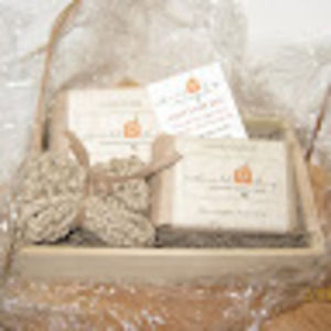 Meet your Posher, Angela florence